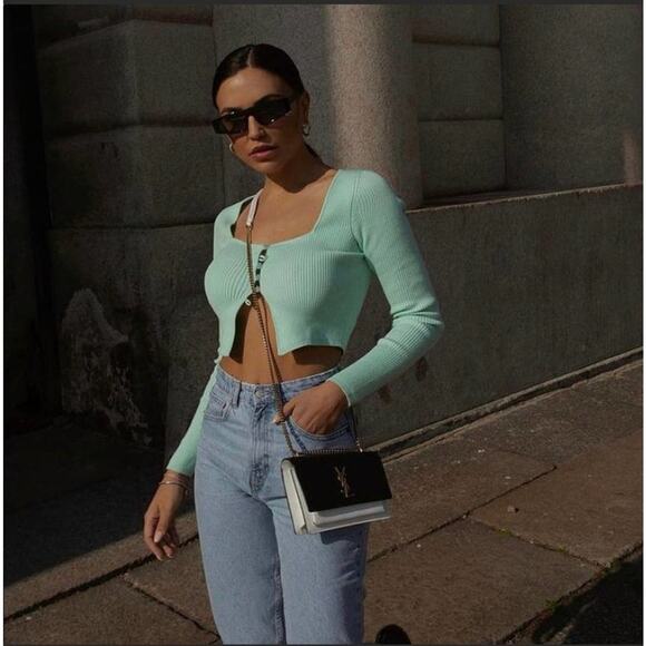 ZARA BLOGGER FAVORITE KNIT CROPPED JACKET - Picture 5 of 13